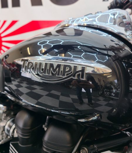 2014 Triumph Bonneville - photo 21