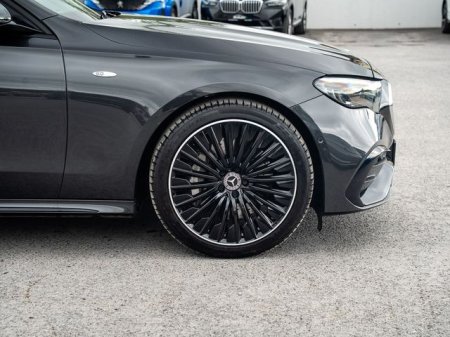 2025 Mercedes-Benz E-Class - photo 6