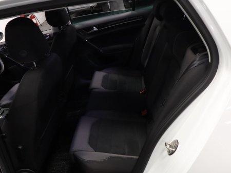 2018 Volkswagen Golf - photo 34