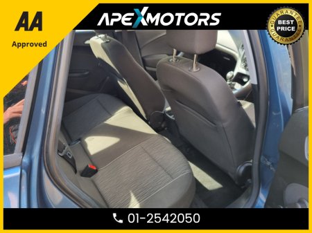 2013 Opel Astra - photo 16