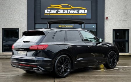 2023 Volkswagen Touareg - photo 4