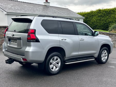 2021 Toyota Land Cruiser - photo 7