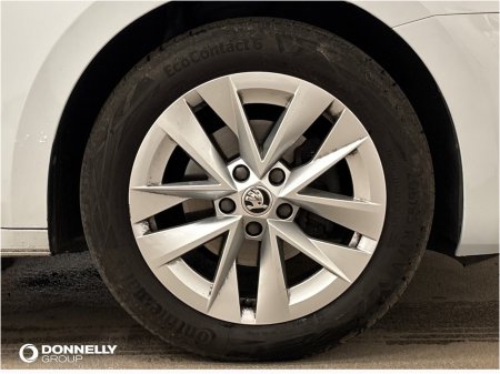 2023 Skoda Octavia - photo 5