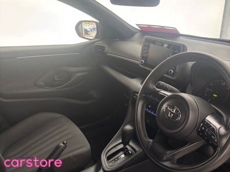 2021 Toyota Yaris - photo 9