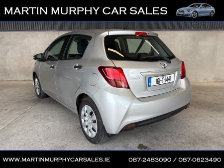 2016 Toyota Yaris - photo 9
