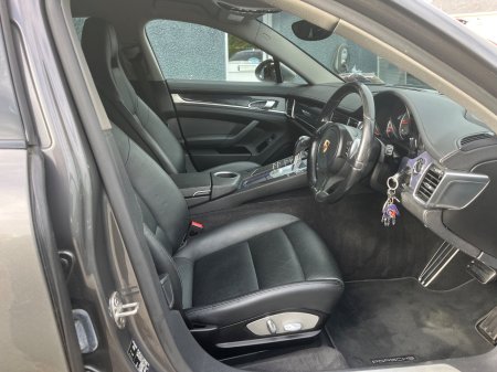 2015 Porsche Panamera - photo 12