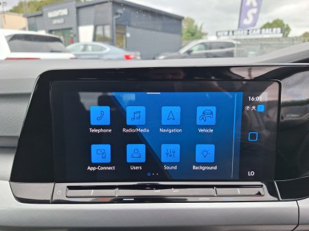 2024 Volkswagen Golf - photo 22