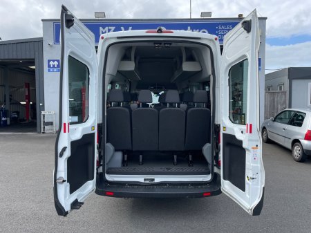 2017 Ford Transit - photo 11