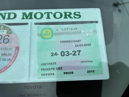 2012 Toyota Prius - photo 3