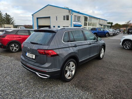 2021 Volkswagen Tiguan - photo 4