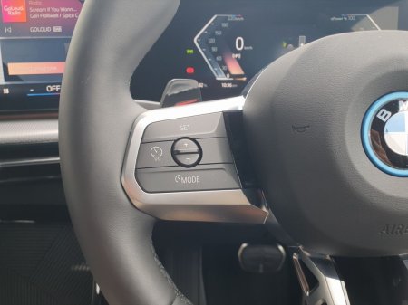 2026 BMW iX2 - photo 17