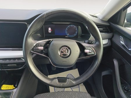 2021 Skoda Octavia - photo 14
