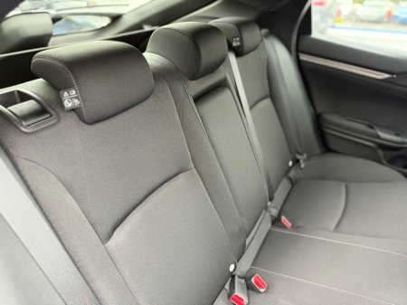 2018 Honda Civic - photo 31