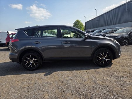 2016 Toyota RAV4 - photo 4