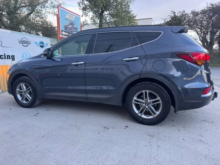 2017 Hyundai Santa Fe - photo 6