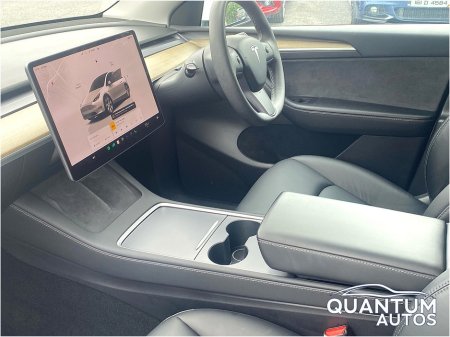 2023 Tesla Model Y - photo 13