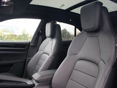 2026 Porsche Macan - photo 5