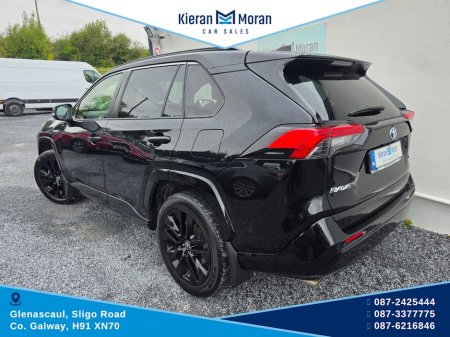 2021 Toyota RAV4 - photo 4