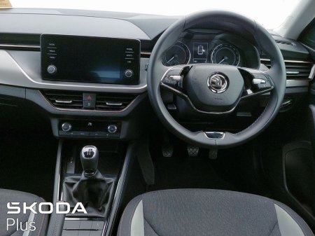 2022 Skoda Scala - photo 2