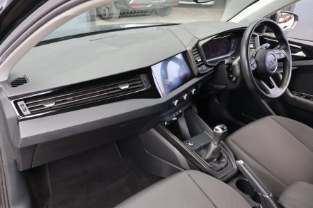 2019 Audi A1 - photo 25