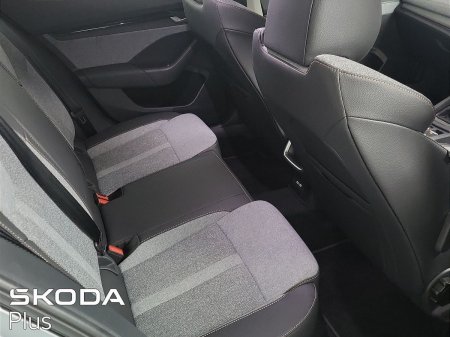 2025 Skoda Octavia - photo 27
