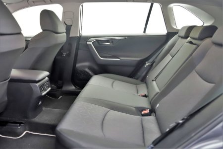 2025 Toyota RAV4 - photo 16