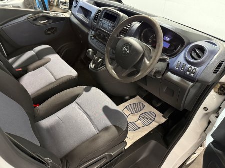 2014 Opel Vivaro - photo 11