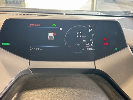 2024 Toyota Prius - photo 16