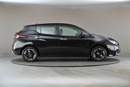 2022 Nissan Leaf - photo 11