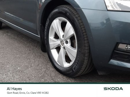 2019 Skoda Octavia - photo 6