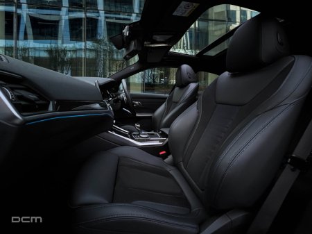 2021 BMW 3-Series - photo 16