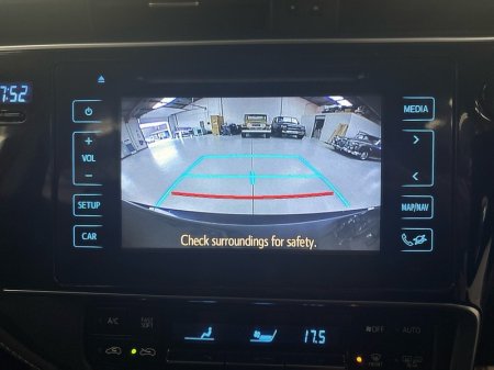 2017 Toyota Auris - photo 15