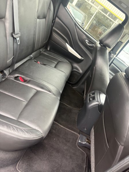 2017 Nissan Navara - photo 5