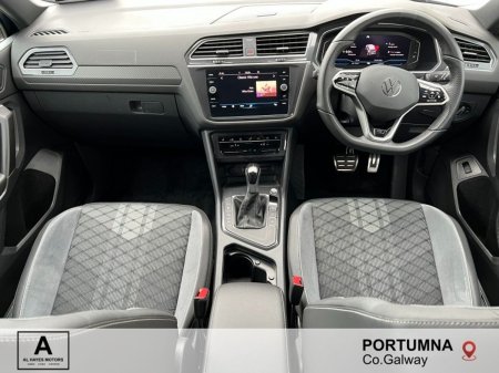 2023 Volkswagen Tiguan Allspace - photo 2
