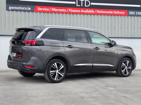 2018 Peugeot 5008 - photo 13