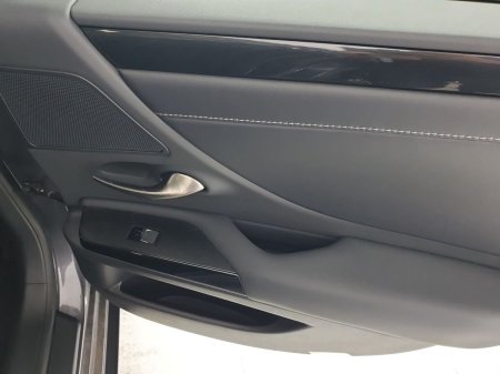 2024 Lexus ES - photo 21