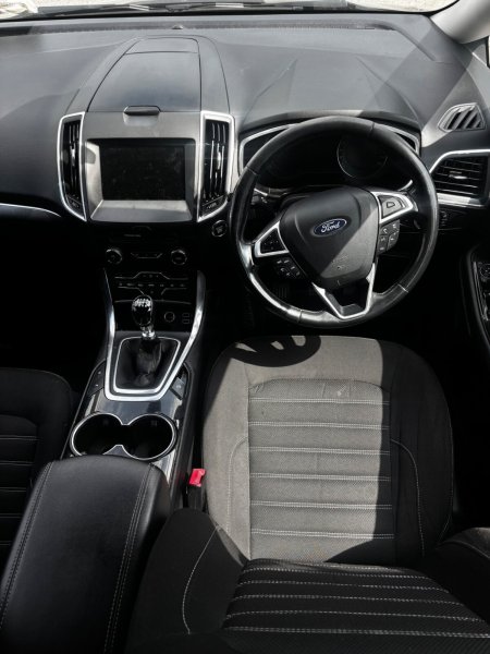 2020 Ford Galaxy - photo 4