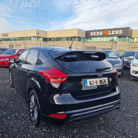 2016 Ford Focus - photo 4
