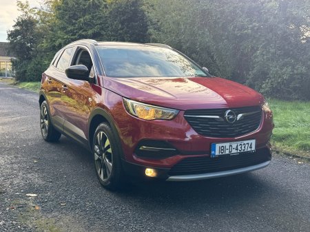 2018 Opel Grandland X SRi 1.2i 130PS 6 Speed