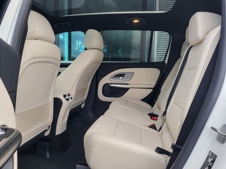 2027 Mercedes-Benz GLB - photo 8