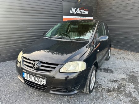 2008 Volkswagen Fox - photo 3
