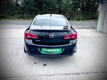 2014 Opel Astra - photo 16