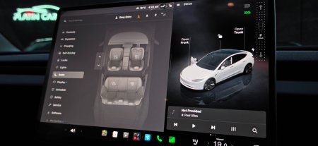 2024 Tesla Model 3 - photo 29