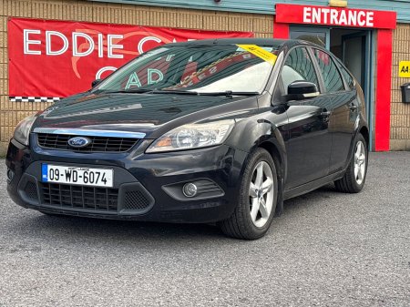 2009 Ford Focus - photo 2