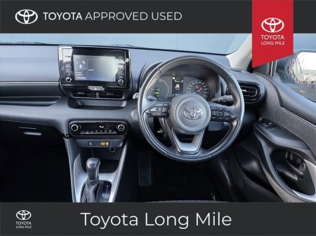 2021 Toyota Yaris - photo 8
