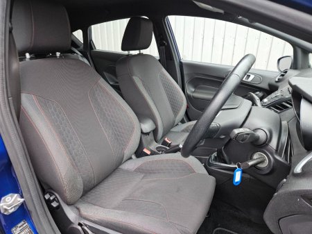 2017 Ford Fiesta - photo 10