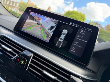 2023 BMW 5-Series - photo 23