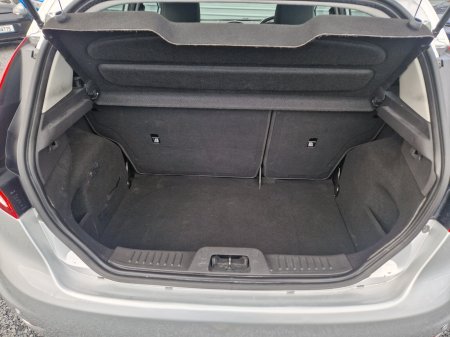 2017 Ford Fiesta - photo 6