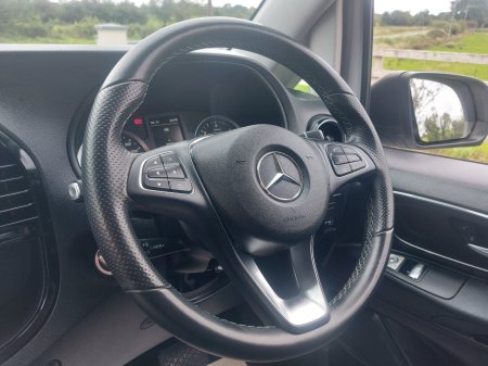 2023 Mercedes-Benz Vito - photo 4