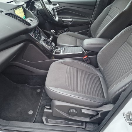 2019 Ford Kuga - photo 9